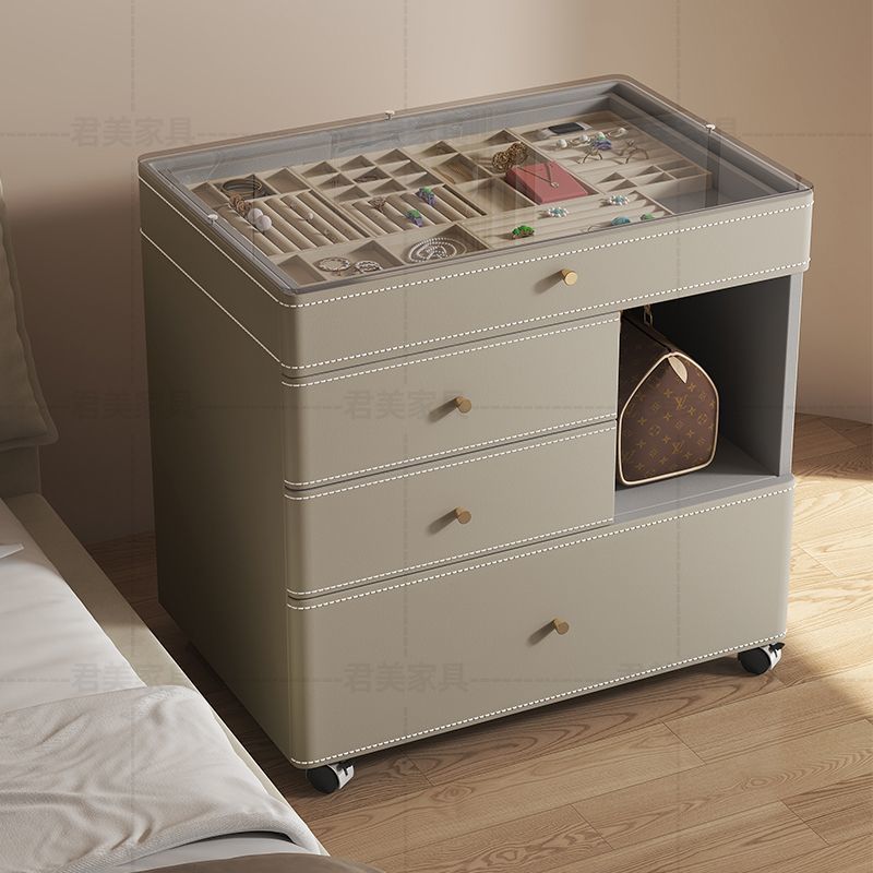Small modern simple bedroom je - огляд і ціна Makeup