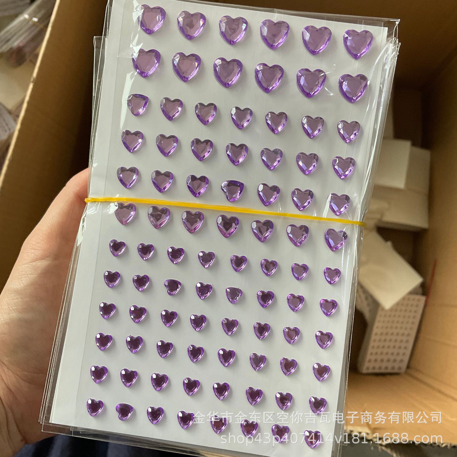 Multi Color Heart Rhinestone F - огляд і ціна Makeup